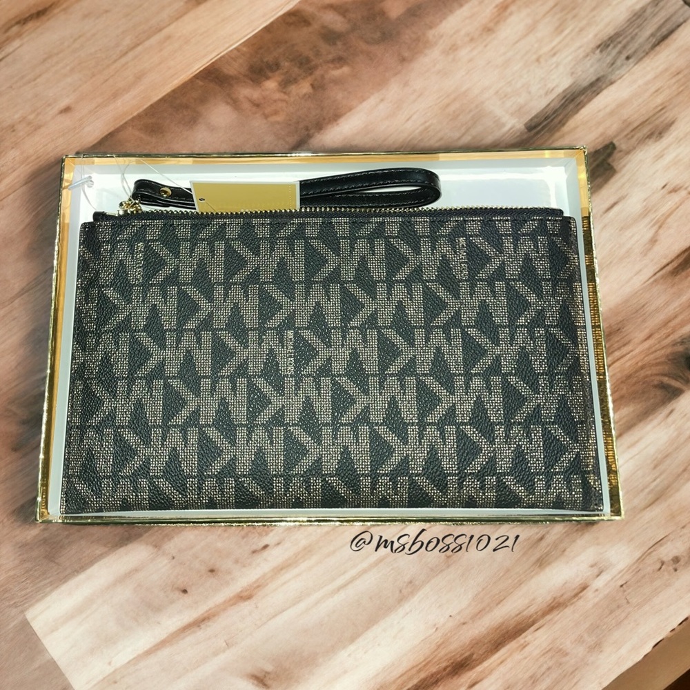 Michael Kors RARE Voyager East West Signature Tote+Wallet+Wristlet in Black/Gold - Picture 13 of 14